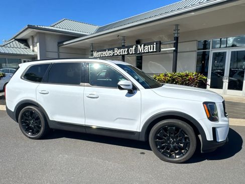 Used 2022 Kia Telluride SX w/ SX Prestige Package AWD/4WD image 3