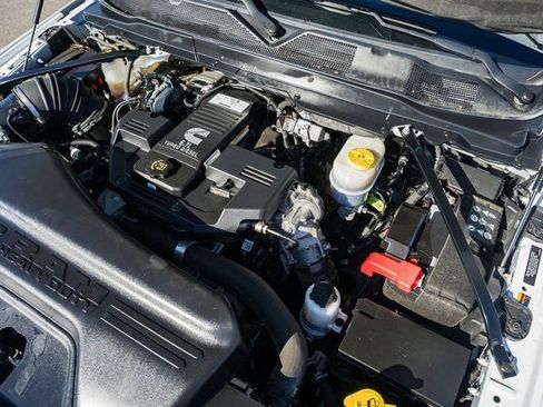 Used 2024 RAM 3500 Big Horn image 22