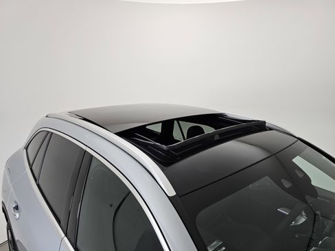 New 2026 Mercedes-Benz GLC 300 4MATIC image 48