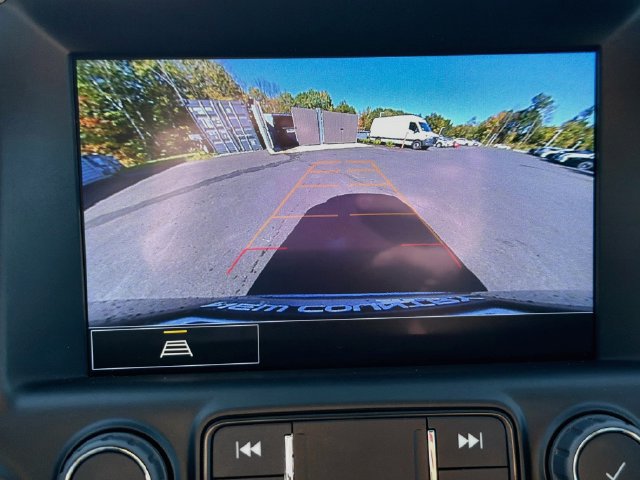 Used 2024 GMC Terrain AT4 AWD/4WD image 17