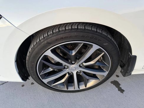 Used 2024 Honda Civic Touring image 11