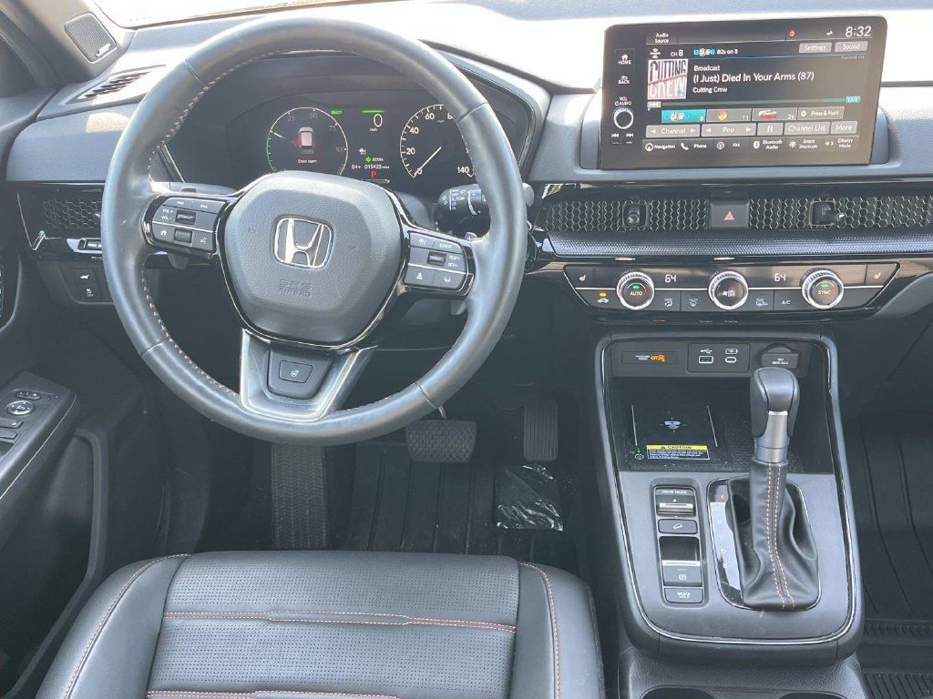 Used 2025 Honda CR-V Sport Touring image 13