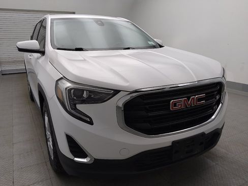 Used 2020 GMC Terrain SLE FWD image 14