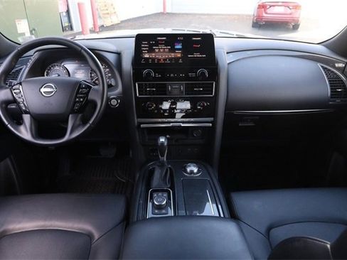 Certified 2024 Nissan Armada SL w/ Midnight Edition Package image 25
