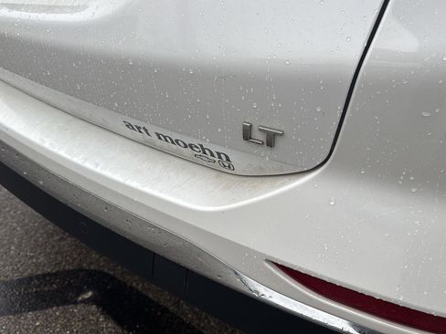 Used 2020 Chevrolet Equinox LT image 6