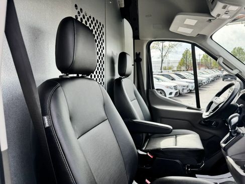 Used 2023 Ford Transit 250 148 High Roof Extended RWD image 12