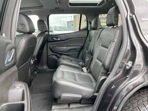 Used 2018 GMC Acadia SLT AWD/4WD image 8