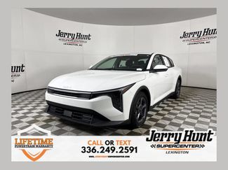 Used 2025 Kia K4 FWD video 1