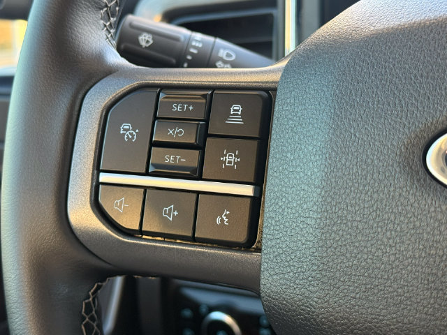 Used 2026 Ford F250 Lariat w/ Tremor Off-Road Package AWD/4WD image 32