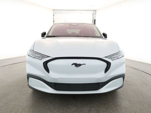 Used 2022 Ford Mustang Mach-E Premium image 2
