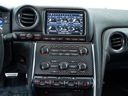 Used 2014 Nissan GT-R Premium AWD/4WD image 28
