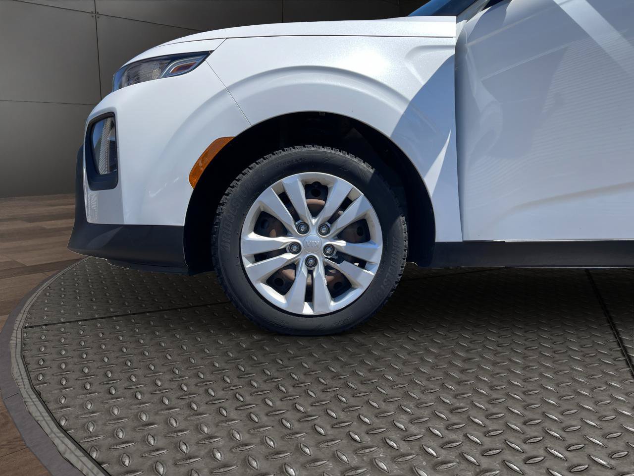 Used 2020 Kia Soul LX FWD image 22