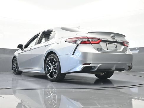 Used 2021 Toyota Camry SE w/ Cold Weather Package AWD/4WD image 55