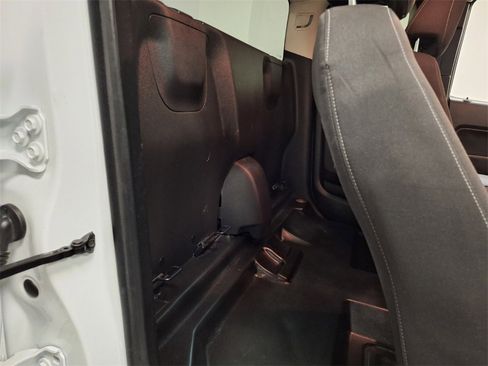 Used 2022 Chevrolet Colorado LT w/ Fleet Safety Package image 29