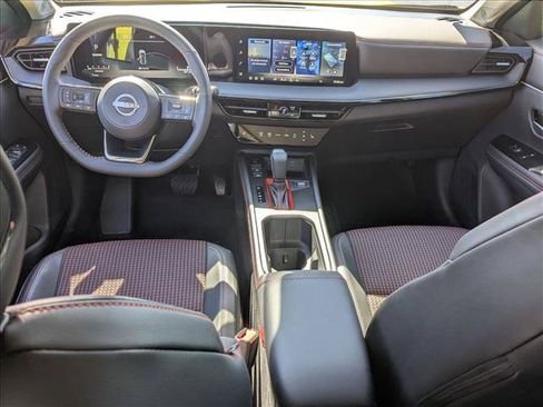 New 2026 Nissan Kicks SR w/ SR Premium Package FWD image 14