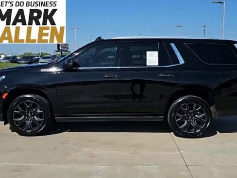 Used 2023 Chevrolet Tahoe High Country w/ Premium Package 2 AWD/4WD image 5