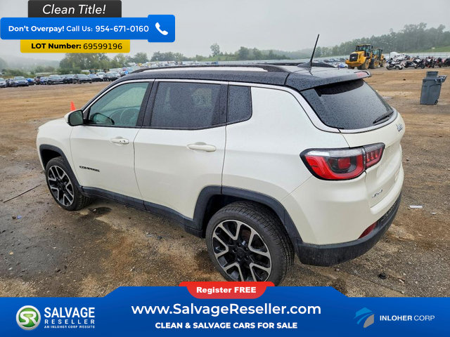 Used 2017 Jeep Compass Limited w/ Navigation Group AWD/4WD image 3