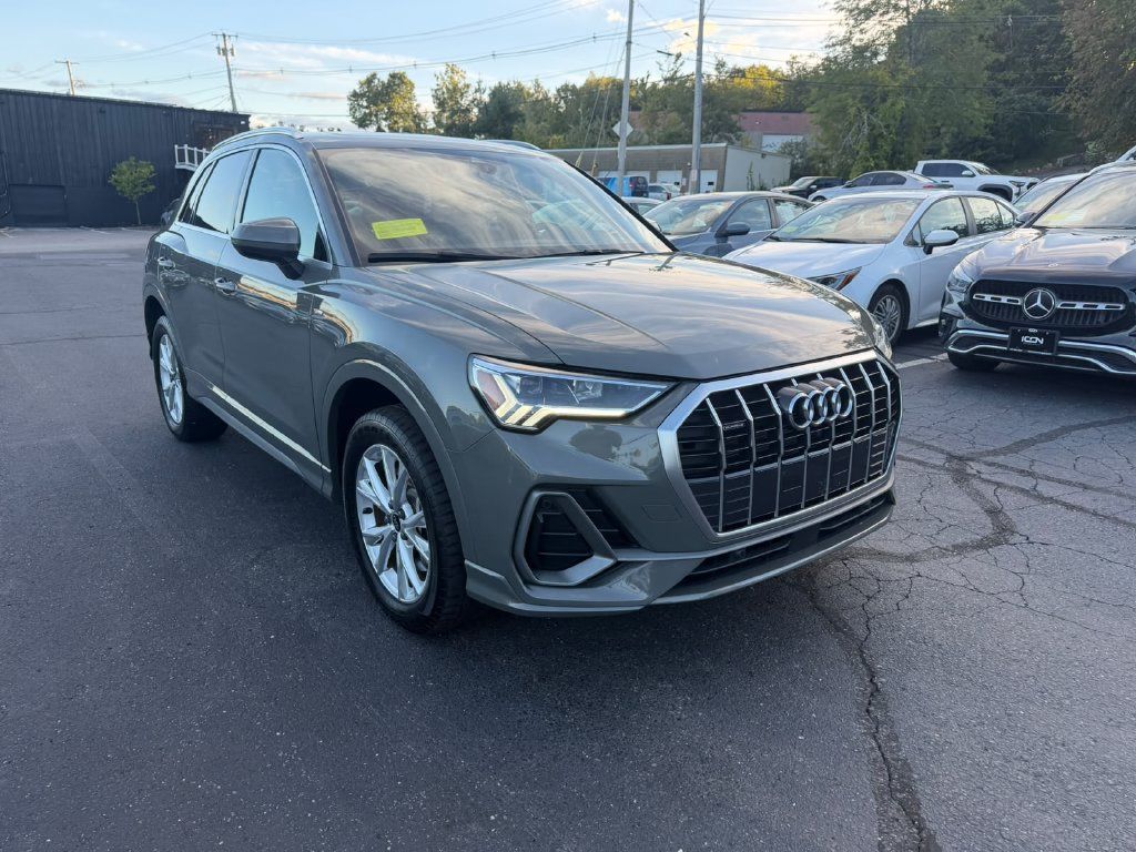 Used 2025 Audi Q3 2.0T Premium AWD/4WD image 7
