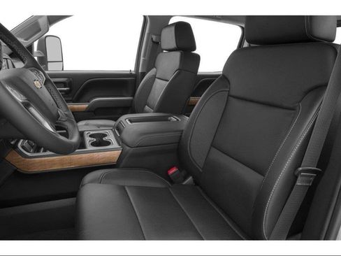 Used 2015 Chevrolet Silverado 3500 W/T w/ WT Convenience Package AWD/4WD image 4