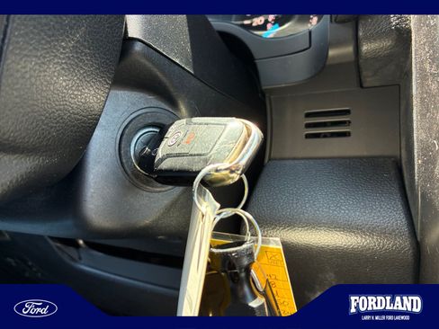 Used 2018 Ford F150 XLT w/ Equipment Group 302A Luxury AWD/4WD image 29