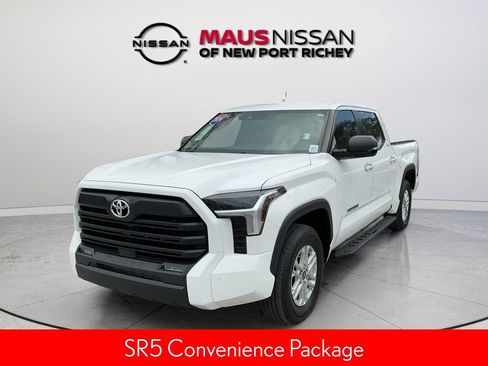 Used 2024 Toyota Tundra SR5 w/ SR5 Premium Package RWD image 4