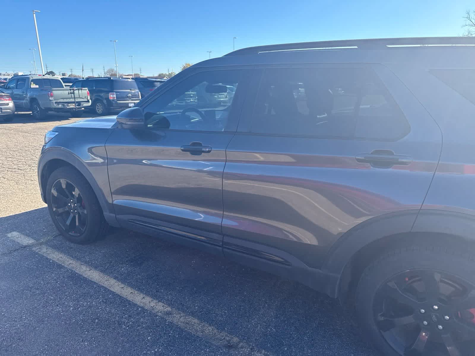 Used 2020 Ford Explorer ST w/ ST Street Pack AWD/4WD image 16