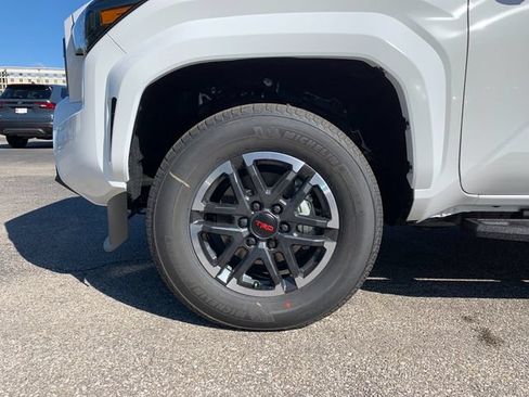 New 2026 Toyota Tacoma TRD Sport AWD/4WD image 31