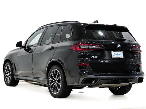 Used 2022 BMW X5 xDrive40i w/ M Sport Package AWD/4WD image 9