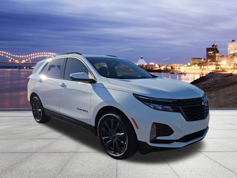 Used 2024 Chevrolet Equinox RS image 4