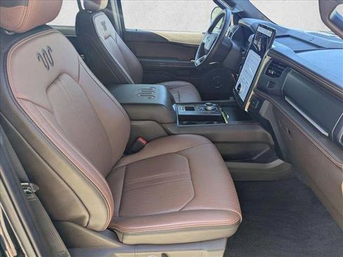 Used 2024 Ford Expedition King Ranch RWD image 23