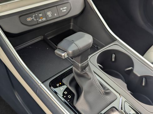 New 2026 Kia Carnival SX Prestige image 28