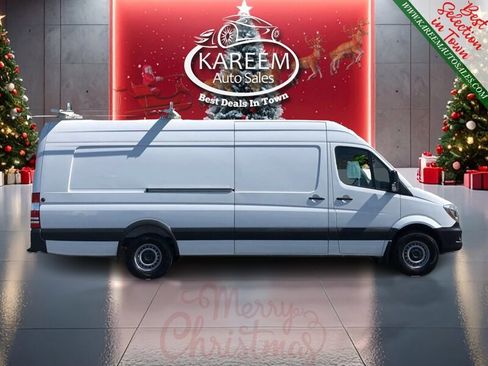 Used 2018 Mercedes-Benz Sprinter 2500 image 4