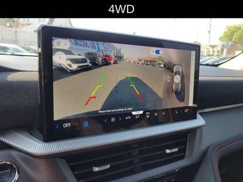 Used 2025 Ford Explorer ST AWD/4WD image 25