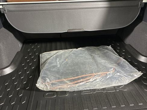 Used 2023 Subaru Outback Touring XT image 13