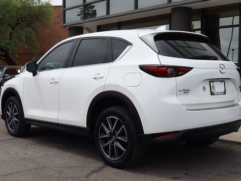 Used 2017 MAZDA CX-5 Grand Touring w/ Premium Package image 9