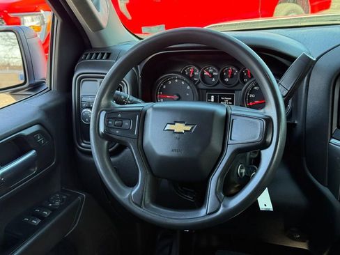 Used 2020 Chevrolet Silverado 1500 W/T w/ WT Value Package image 11