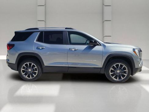 New 2027 GMC Terrain Elevation w/ Elevation Premium Package FWD image 4
