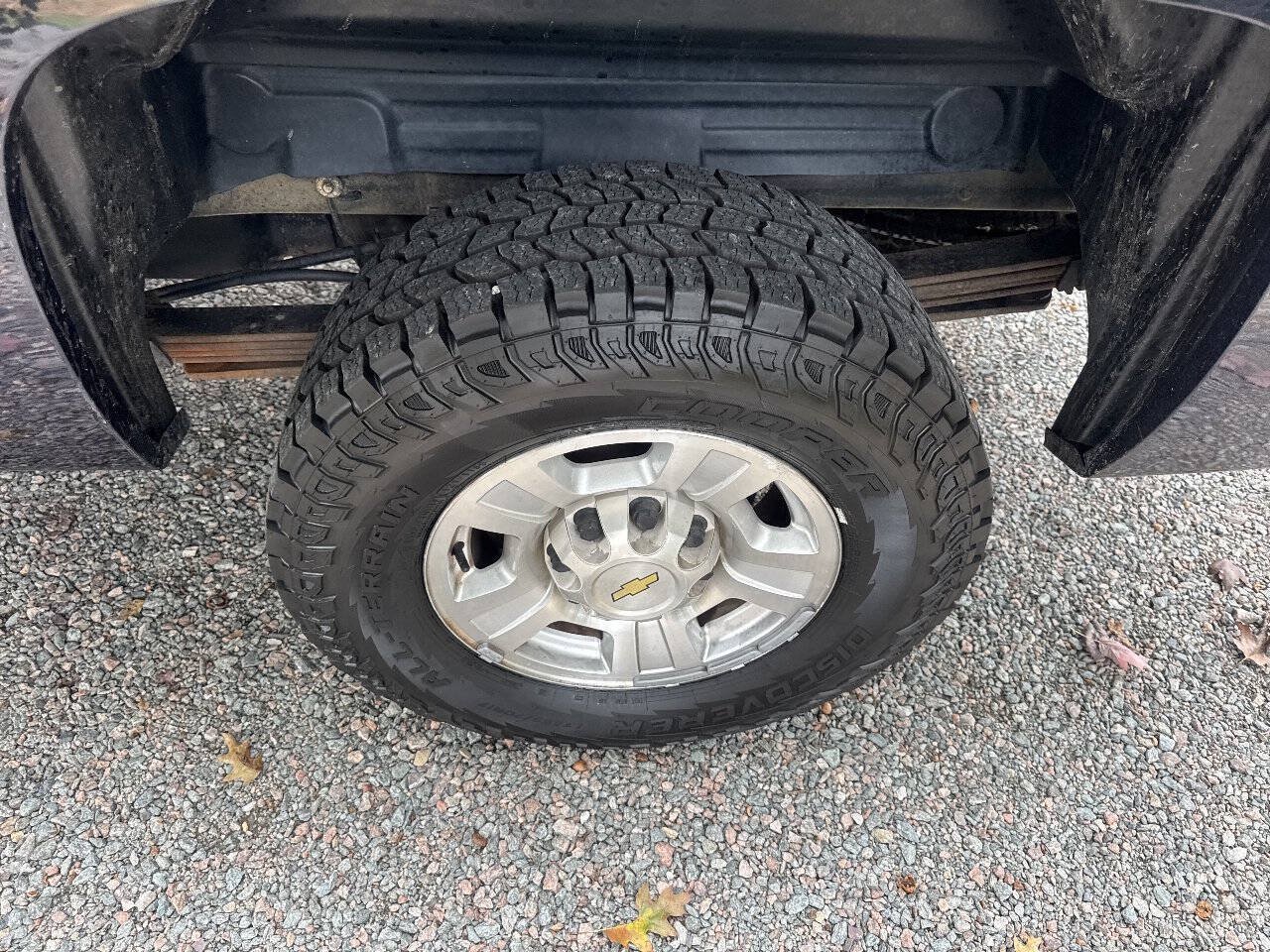 Used 2007 Chevrolet Silverado 2500 LTZ w/ Safety Package AWD/4WD image 8