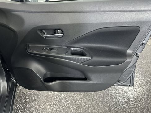 Used 2022 Nissan Versa SV w/ Trunk Package image 36