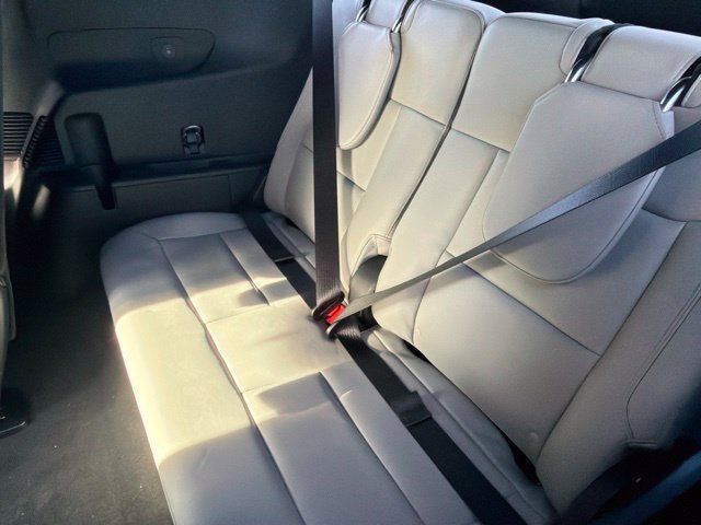 New 2027 Ford Explorer Active w/ Active Comfort Package AWD/4WD image 9