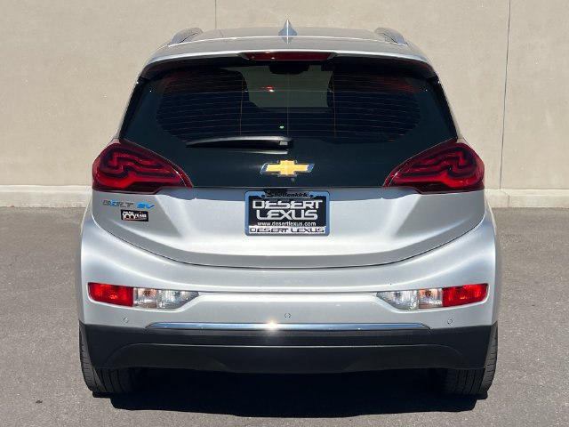 Used 2020 Chevrolet Bolt Premier w/ Infotainment Package FWD image 8