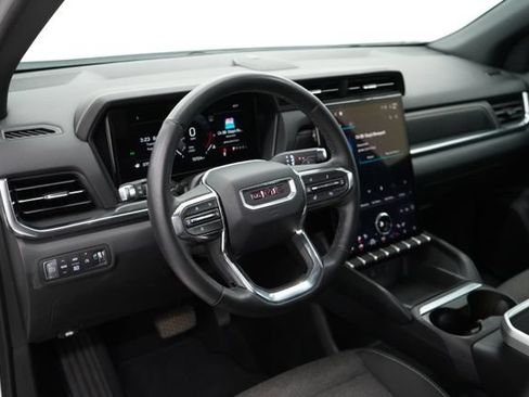 Used 2025 GMC Terrain Elevation w/ Black Edition AWD/4WD image 14