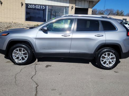 Used 2014 Jeep Cherokee Latitude image 1