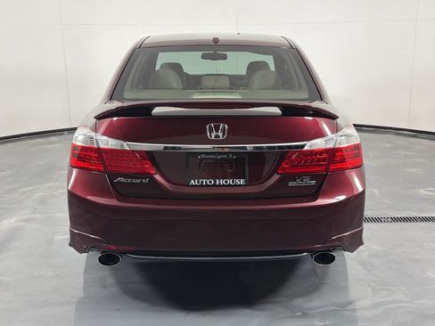 Used 2015 Honda Accord Touring image 6