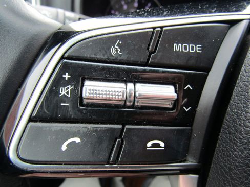 Used 2020 Kia Sportage EX image 24