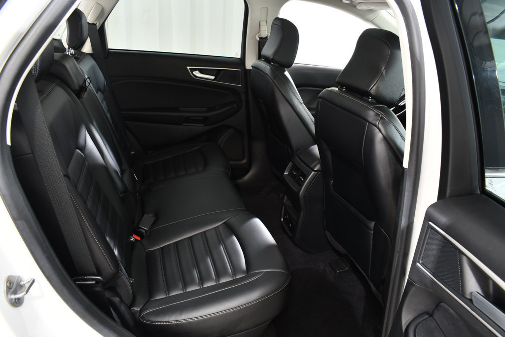 Used 2023 Ford Edge SEL w/ Convenience Package AWD/4WD image 19