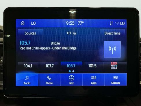 Used 2023 Ford Explorer XLT w/ Equipment Group 202A AWD/4WD image 35