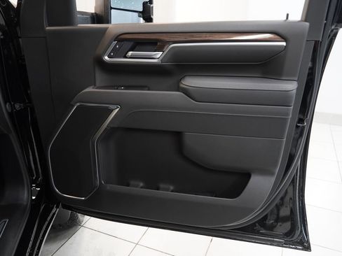 New 2026 Chevrolet Silverado 2500 LT image 26