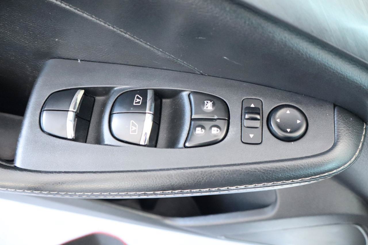 Used 2017 Nissan Maxima 3.5 SV FWD image 28