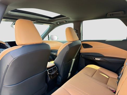 New 2026 Lexus RX 350 Premium Plus AWD/4WD image 6